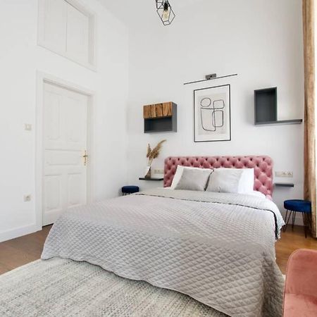 Premium Apartment By Hi5 - Best Ever Βουδαπέστη Εξωτερικό φωτογραφία